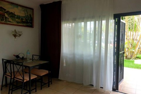 Huoneisto myytävänä Los Cristianos, Tenerife, Espanja, 1 makuuhuone, 48 m2 No. 194471 - kuva 7
