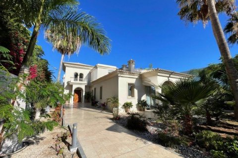 Villa à vendre à Tenerife, Espagne, 7 chambres, 320 m2 No. 194470 - photo 11