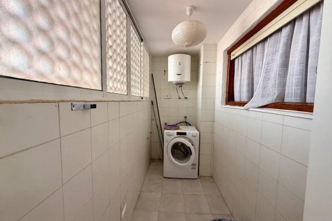 Lägenhet till salu i Torrevieja, Alicante, Spanien 2 sovrum, 74 kvm. Nr. 183025 - foto 21