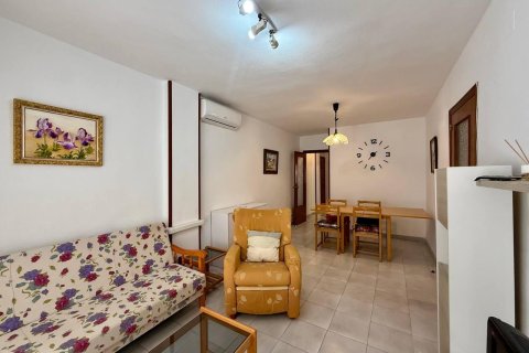 Lägenhet till salu i Torrevieja, Alicante, Spanien 2 sovrum, 74 kvm. Nr. 183025 - foto 13