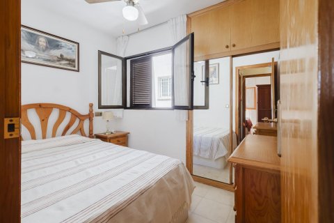 Takvåning till salu i Torrevieja, Alicante, Spanien 70 kvm. Nr. 183024 - foto 23
