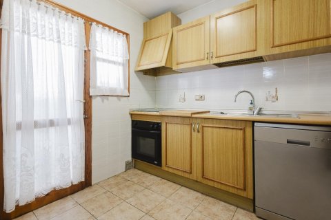 Takvåning till salu i Torrevieja, Alicante, Spanien 70 kvm. Nr. 183024 - foto 15