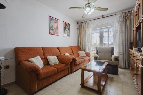 Takvåning till salu i Torrevieja, Alicante, Spanien 70 kvm. Nr. 183024 - foto 4