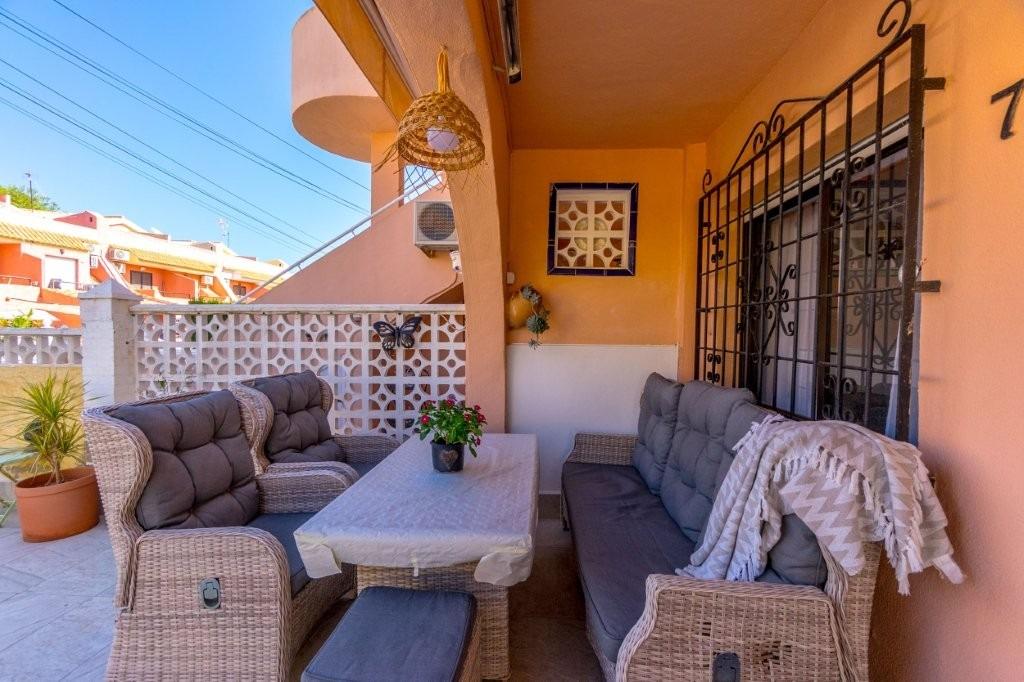 Bungalow w Torrevieja, Alicante, Hiszpania 1 sypialnia, 33 mkw. nr 183026