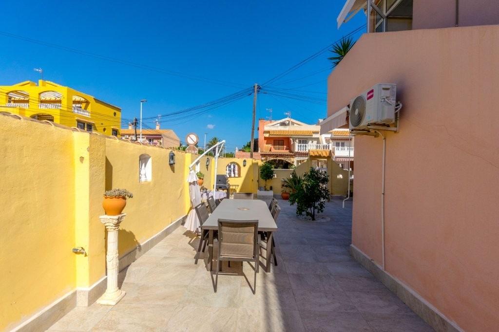Bungalow w Torrevieja, Alicante, Hiszpania 1 sypialnia, 33 mkw. nr 183026