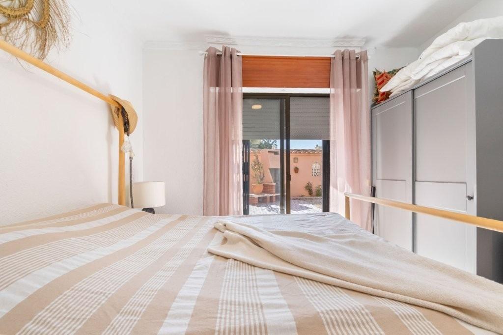 Bungalow w Torrevieja, Alicante, Hiszpania 1 sypialnia, 33 mkw. nr 183026