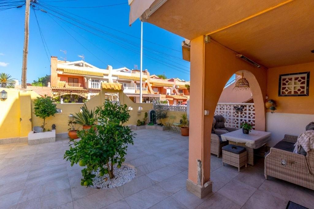 Bungalow w Torrevieja, Alicante, Hiszpania 1 sypialnia, 33 mkw. nr 183026