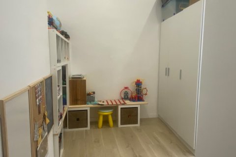 Продажа квартиры в Л'Оспиталет-де-Льобрегат, Барселона, Испания 3 спальни, 68м2 №187894 - фото 17