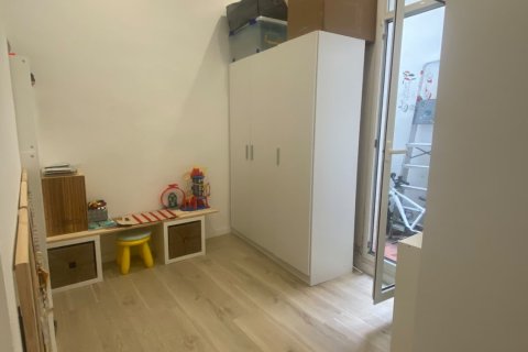 Продажа квартиры в Л'Оспиталет-де-Льобрегат, Барселона, Испания 3 спальни, 68м2 №187894 - фото 18