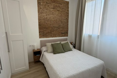 Продажа квартиры в Л'Оспиталет-де-Льобрегат, Барселона, Испания 3 спальни, 68м2 №187894 - фото 11