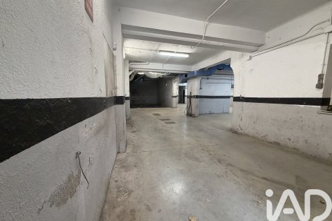 Propiedad comercial en venta en Madrid, España 276 m2 No. 187890 - foto 3