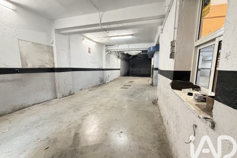 Propiedad comercial en venta en Madrid, España 276 m2 No. 187890 - foto 4