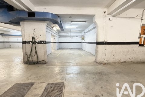 Propiedad comercial en venta en Madrid, España 276 m2 No. 187890 - foto 7