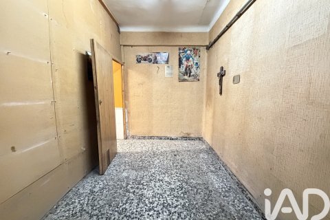 Propiedad comercial en venta en Madrid, España 276 m2 No. 187890 - foto 18
