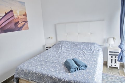 Продажа квартиры в Торревьеха, Аликанте, Испания 2 спальни, 71м2 №187889 - фото 8