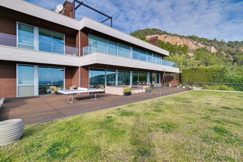 Talo myytävänä Sant Feliu de Guixols, Girona, Espanja, 6 makuuhuonetta, 1110 m2 No. 139871 - kuva 4