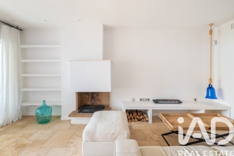 Apartament w Vilanova i la Geltru, Barcelona, Hiszpania 3 sypialnie, 150 mkw. nr 172971 – zdjęcie 5