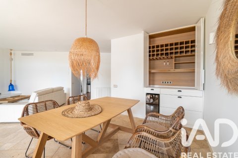Apartament w Vilanova i la Geltru, Barcelona, Hiszpania 3 sypialnie, 150 mkw. nr 172971 – zdjęcie 7