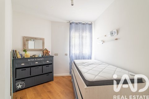 Apartament w Vilanova i la Geltru, Barcelona, Hiszpania 3 sypialnie, 150 mkw. nr 172971 – zdjęcie 17