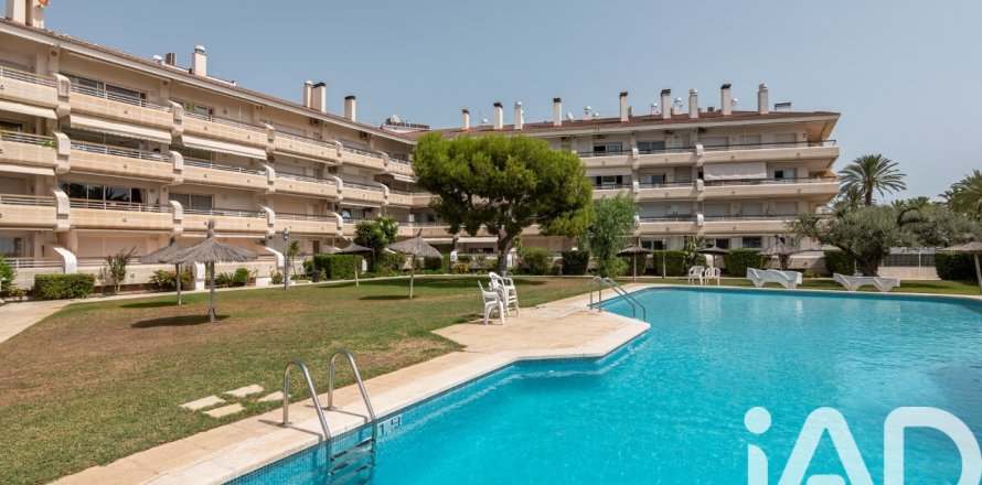 Apartament w Vilanova i la Geltru, Barcelona, Hiszpania 3 sypialnie, 150 mkw. nr 172971