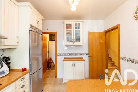 Apartament w Colmenarejo, Madrid, Hiszpania 4 sypialnie, 239 mkw. nr 172968 – zdjęcie 13
