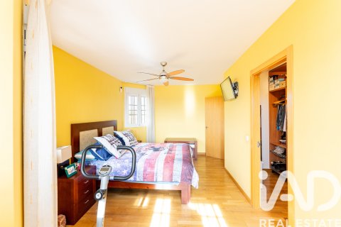 Apartament w Colmenarejo, Madrid, Hiszpania 4 sypialnie, 239 mkw. nr 172968 – zdjęcie 25