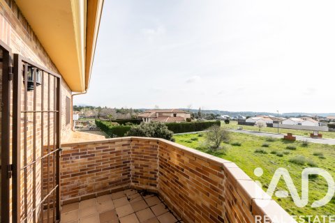 Apartament w Colmenarejo, Madrid, Hiszpania 4 sypialnie, 239 mkw. nr 172968 – zdjęcie 28