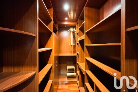 Dom w El Vendrell, Tarragona, Hiszpania 6 sypialni, 466 mkw. nr 153094 – zdjęcie 17