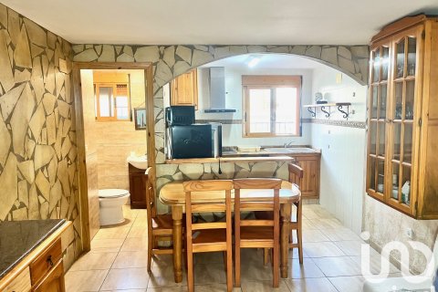 Сasa en venta en Vinaros, Castellón, España 5 dormitorios, 133 m2 No. 153088 - foto 9