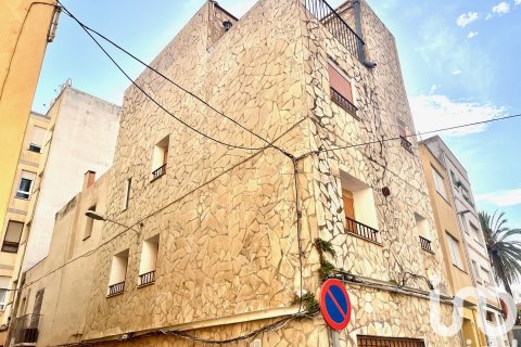 Сasa en venta en Vinaros, Castellón, España 5 dormitorios, 133 m2 No. 153088 - foto 3