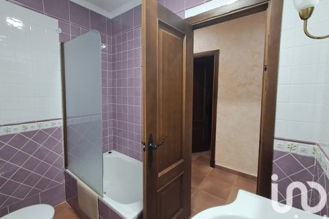 Talo myytävänä Arcos de la Frontera, Cadiz, Espanja, 5 makuuhuonetta, 239 m2 No. 153090 - kuva 17