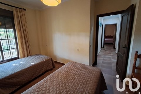 Talo myytävänä Arcos de la Frontera, Cadiz, Espanja, 5 makuuhuonetta, 239 m2 No. 153090 - kuva 18