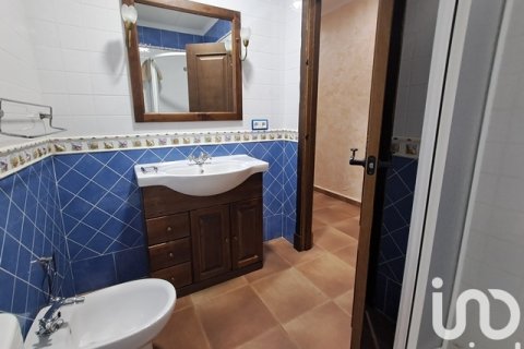 Talo myytävänä Arcos de la Frontera, Cadiz, Espanja, 5 makuuhuonetta, 239 m2 No. 153090 - kuva 13