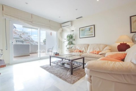 Apartment for sale in Marbella, Malaga, Spain 2 bedrooms, 107 sq.m. No. 158103 - photo 3