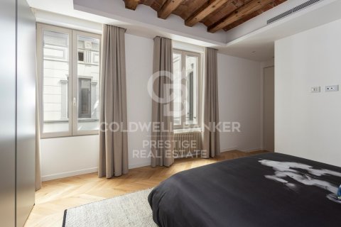 Lägenhet till salu i Barcelona, Spanien 3 sovrum, 183 kvm. Nr. 158098 - foto 27
