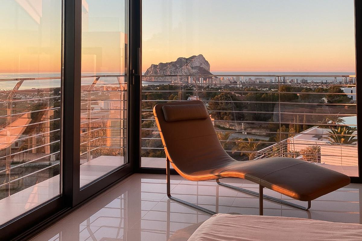 Villa in Benissa, Alicante, Spain 4 bedrooms, 770 sq.m. No. 149175
