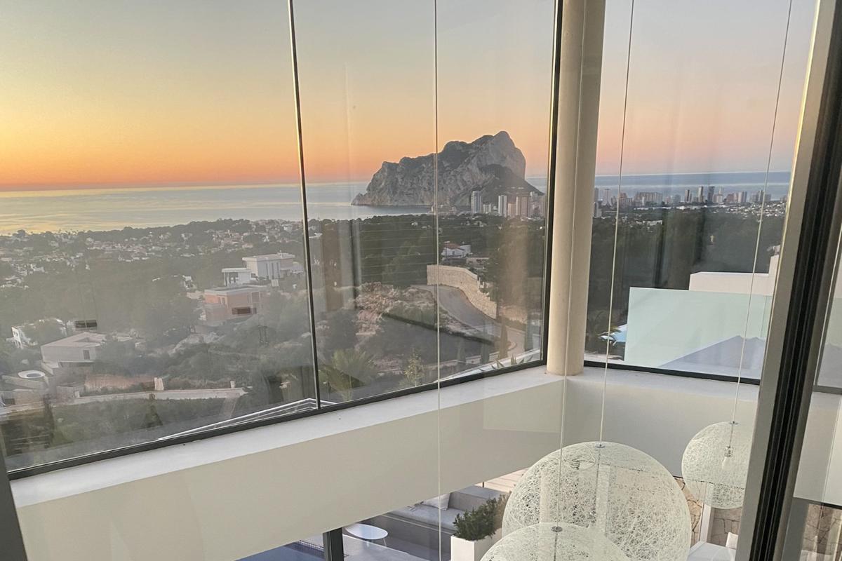Villa in Benissa, Alicante, Spain 4 bedrooms, 770 sq.m. No. 149175