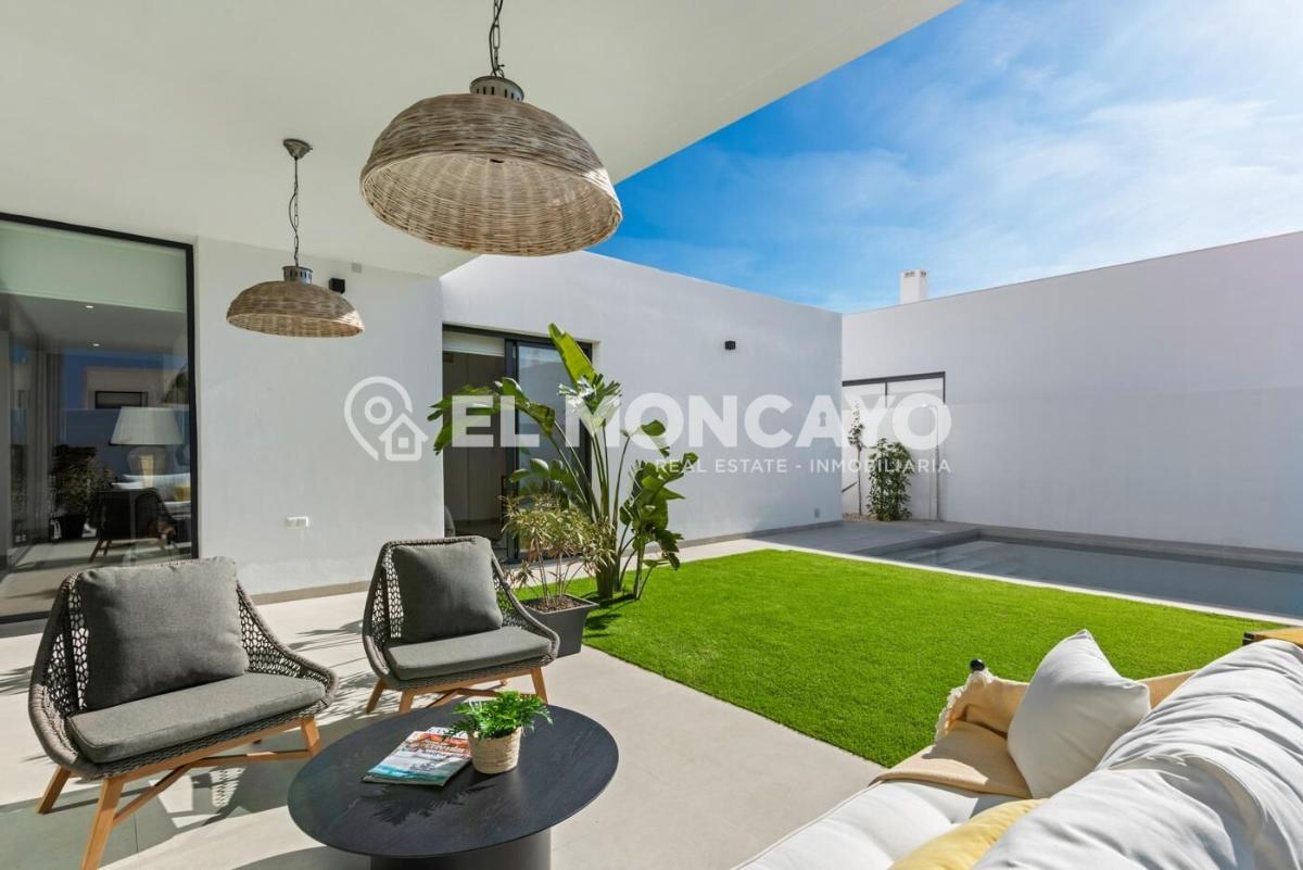 Villa in La Manga del Mar Menor, Murcia, Spain 3 bedrooms, 155 sq.m. No. 149174
