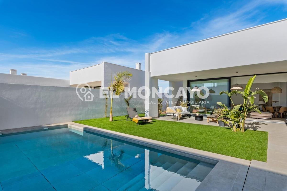 Villa in La Manga del Mar Menor, Murcia, Spain 3 bedrooms, 155 sq.m. No. 149174