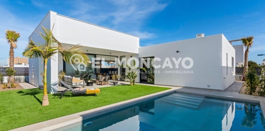 Villa La Manga del Mar Menor, Murcia, Spānijā 3 istabas, 155 m2 Nr. 149174