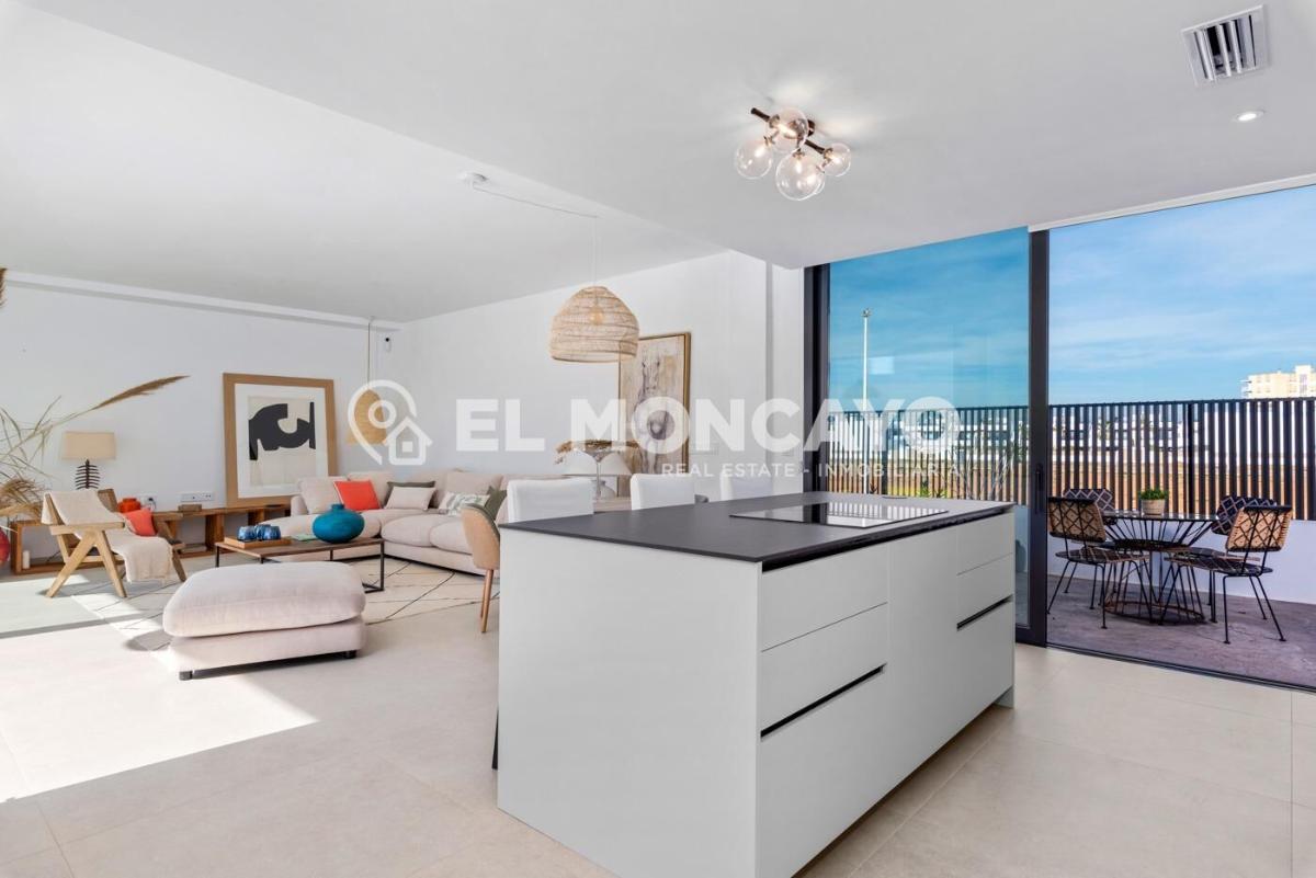 Villa in La Manga del Mar Menor, Murcia, Spain 3 bedrooms, 155 sq.m. No. 149174