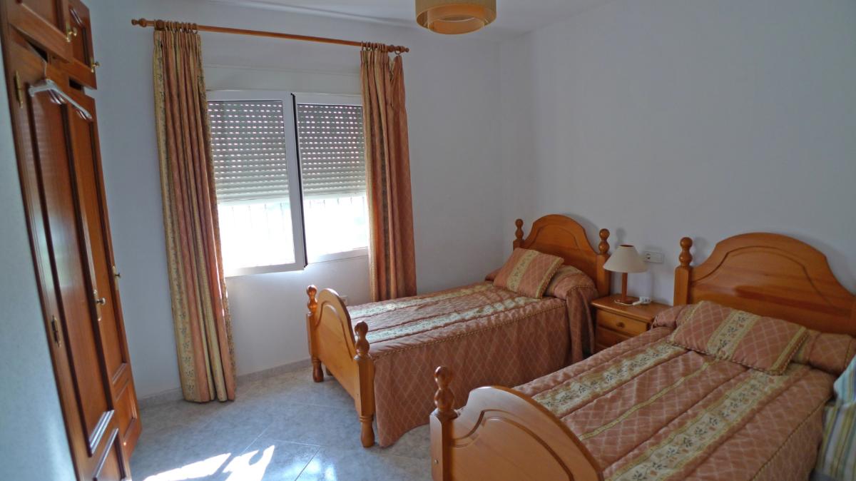 Villa in Beniarbeig, Alicante, Spain 4 bedrooms,  No. 149177