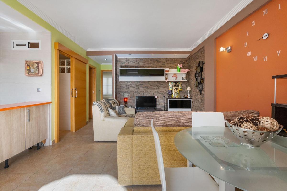 Apartment à Torrevieja, Alicante, Espagne 2 chambres, 64 m2 No. 149178