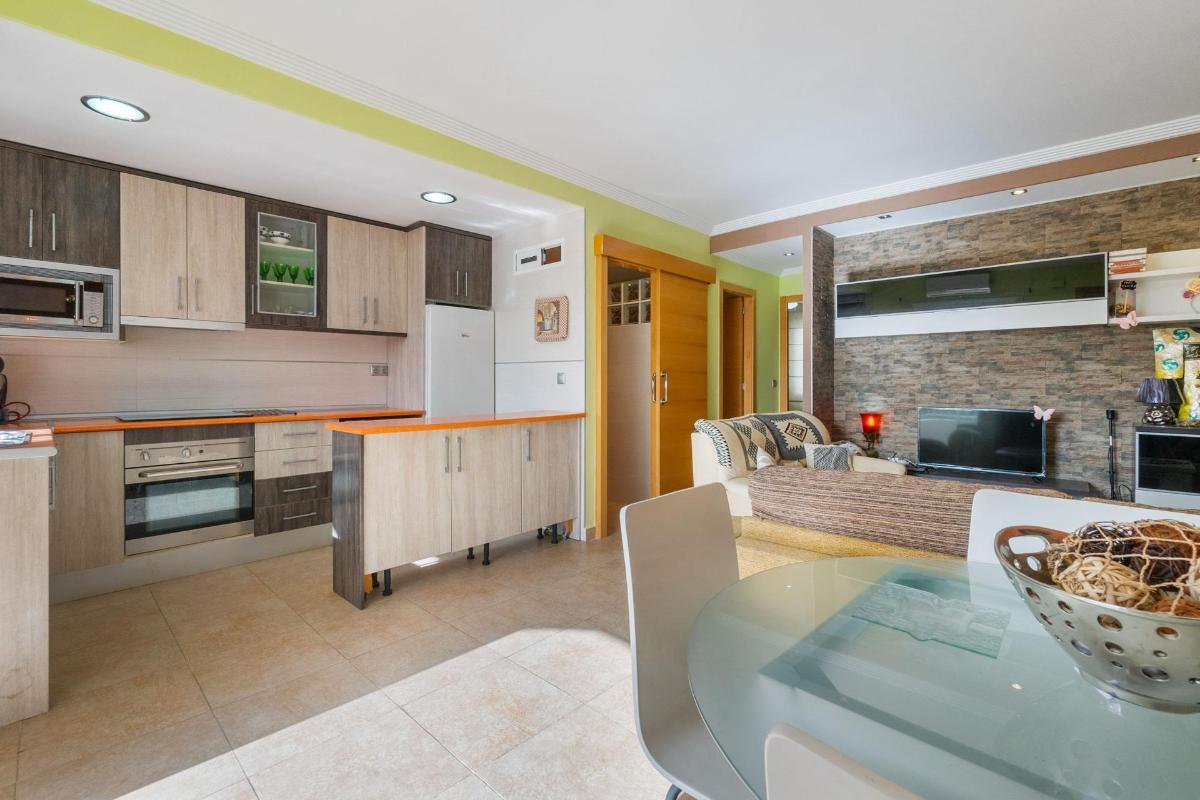 Apartment à Torrevieja, Alicante, Espagne 2 chambres, 64 m2 No. 149178