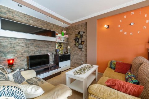 Apartment for sale in Torrevieja, Alicante, Spain 2 bedrooms, 64 sq.m. No. 149178 - photo 5