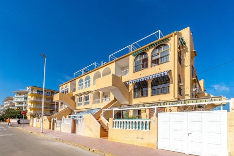 Apartment for sale in Torrevieja, Alicante, Spain 2 bedrooms, 64 sq.m. No. 149178 - photo 23