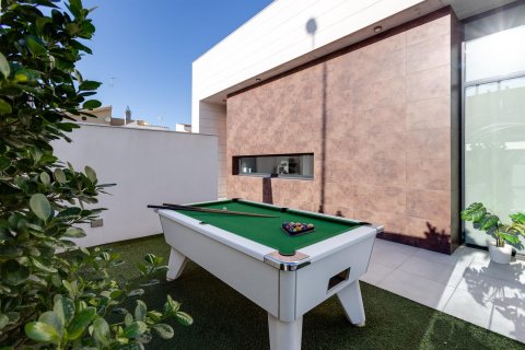 Villa for sale in Pilar de la Horadada, Alicante, Spain 3 bedrooms, 111 sq.m. No. 143378 - photo 8