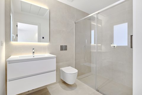 Villa for sale in Alicante, Spain 3 bedrooms, 143 sq.m. No. 143853 - photo 22