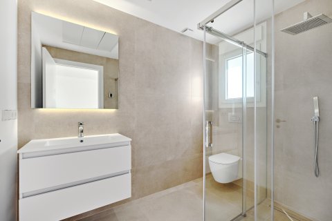 Villa for sale in Alicante, Spain 3 bedrooms, 143 sq.m. No. 143853 - photo 19