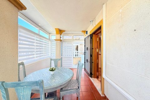 Продажа таухауса в Вилламартин, Аликанте, Испания 2 спальни, 82м2 №194918 - фото 12
